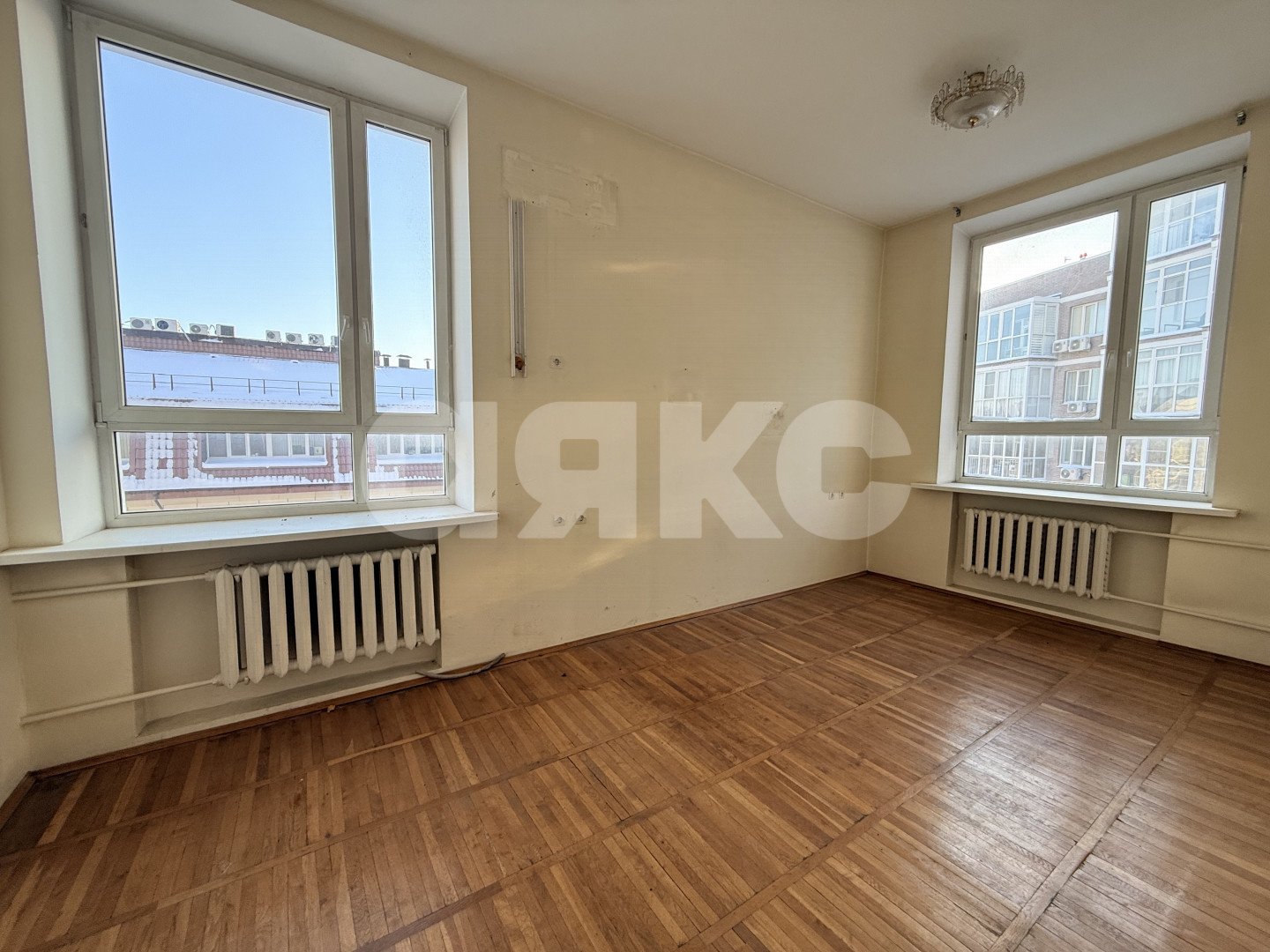 Фото №1: Коммерция 250 м² - Ростов-на-Дону, Ленинский, пер. Братский, 47