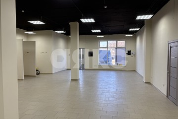 Фото №2: Коммерция 137 м² - Чалтырь, ул. Красноармейская, 82Б