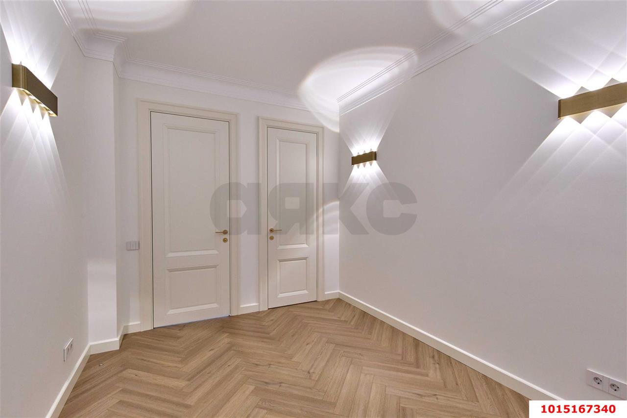 Фото №44: Пентхаус <span class="whitespace-nowrap">300 м²</span>, <span class="whitespace-nowrap">16/17 эт.</span> - Краснодар, Западный внутригородской округ, мкр. Центральный, ул. Кубанская набережная, 31/1