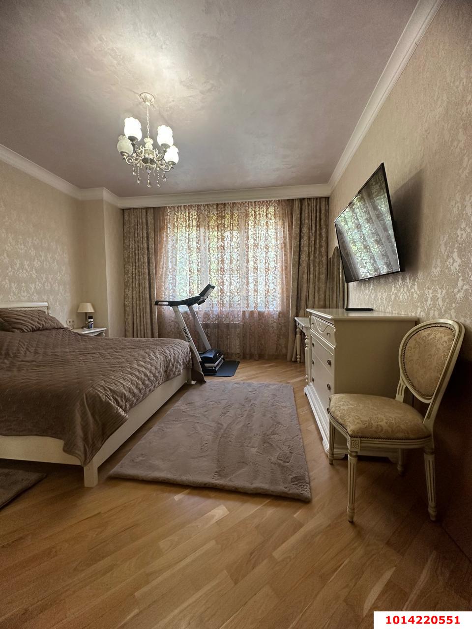 Фото №11: 3-комнатная квартира 140 м² - Краснодар, Западный внутригородской округ, Горгаз, мкр. Центральный, ул. Кубанская набережная, 4