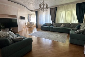 Фото №4: 3-комнатная квартира 140 м² - Краснодар, мкр. Центральный, ул. Кубанская набережная, 4