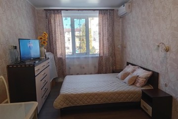 Фото №1: 1-комнатная квартира 38 м² - Краснодар, мкр. жилой комплекс Краснодарский, ул. Краеведа Соловьёва, 2к1