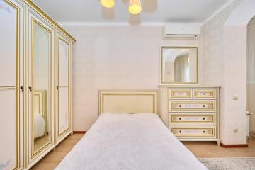 Фото №2: 3-комнатная квартира 102 м² - Краснодар, мкр. Солнечный, ул. Казбекская, 16