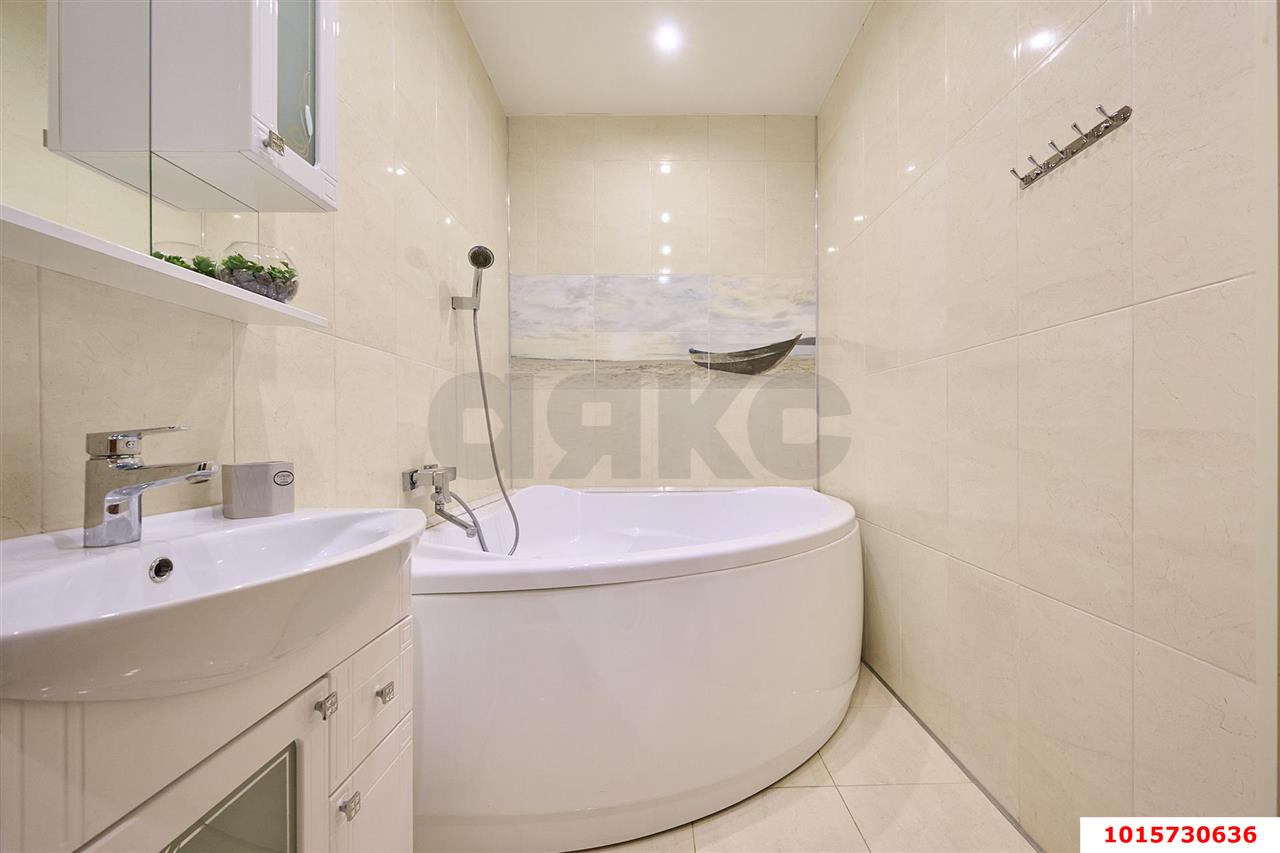 Фото №20: 3-комнатная квартира 102 м² - Краснодар, Прикубанский внутригородской округ, Фестивальный, мкр. Солнечный, ул. Казбекская, 16