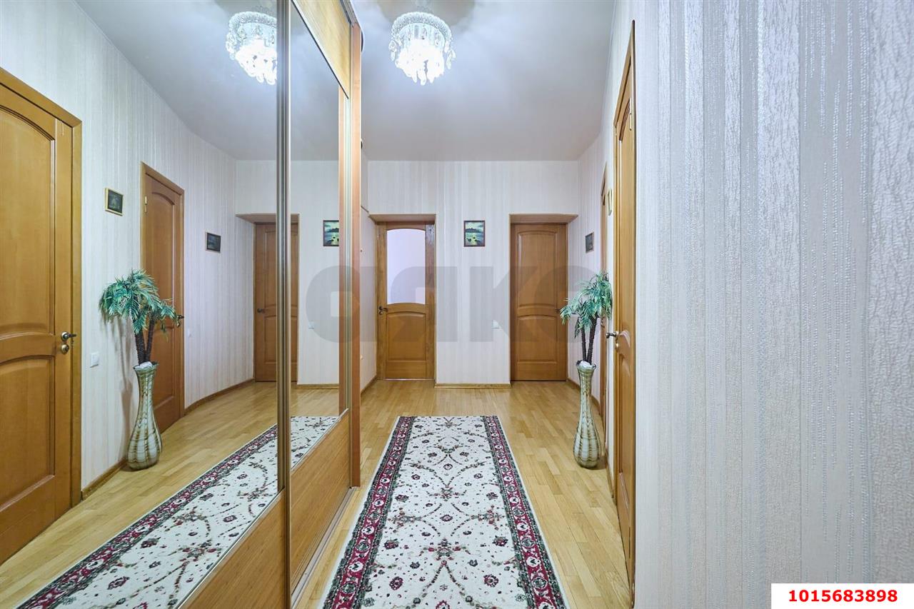 Фото №9: 2-комнатная квартира 97 м² - Краснодар, Прикубанский внутригородской округ, мкр. Музыкальный, ул. Аксайская, 40/1