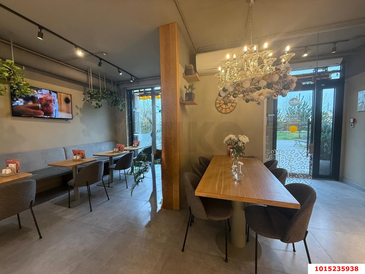 Фото №4: Коммерция 52 м² - Краснодар, Прикубанский внутригородской округ, Славянский, мкр. Светлоград, ул. Красных Партизан, 1/4к2