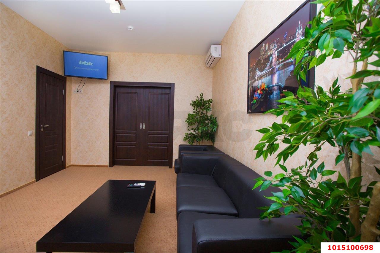 Фото №10: Отдельное здание 1107 м² - Краснодар, Славянский, ул. Красных Партизан, 51