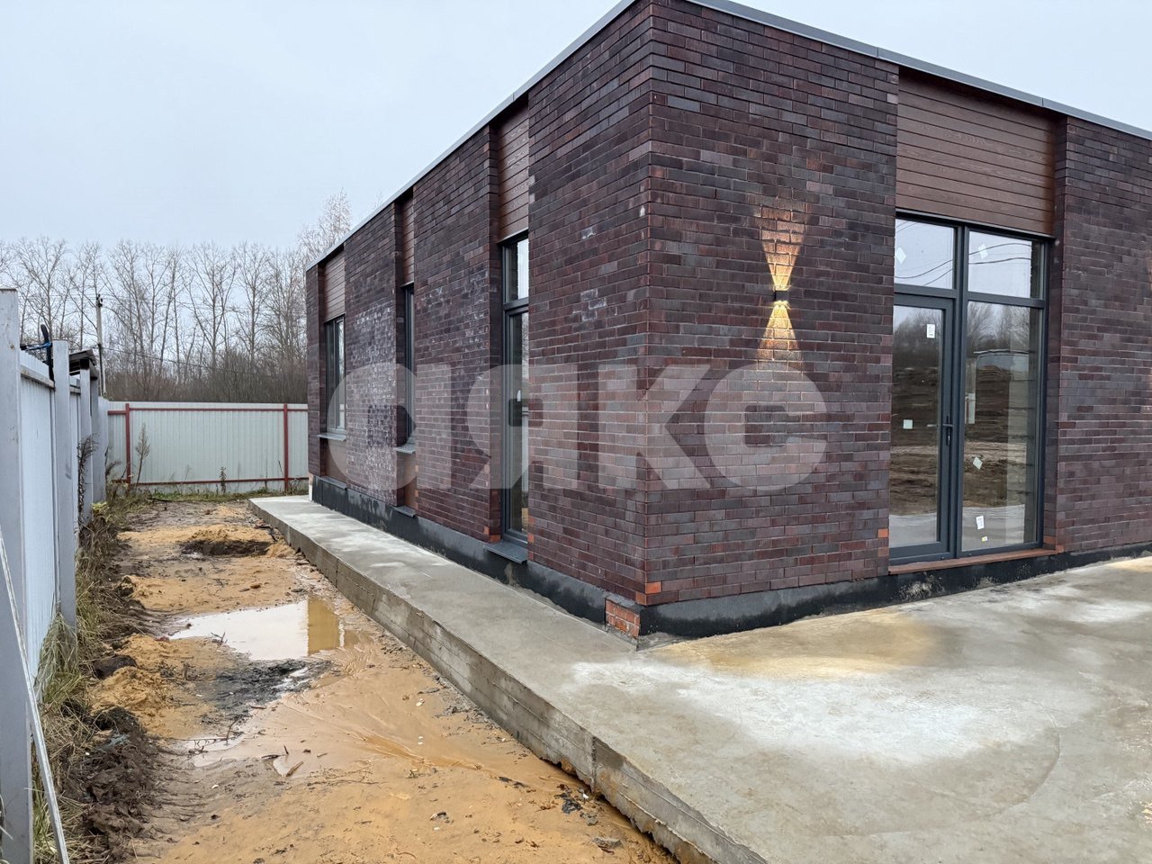 Фото №4: Дом 145 м² + 8 сот. - КП Архангельские сады, мкр. Зареченский территориальный округ, ул. Загородная