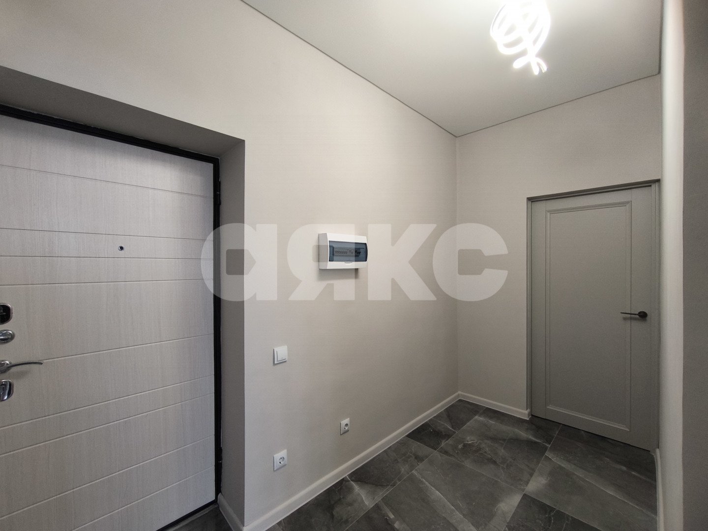 Фото №5: 2-комнатная квартира 49 м² - Горячий Ключ, Администрация, ул. Ярославского, 50