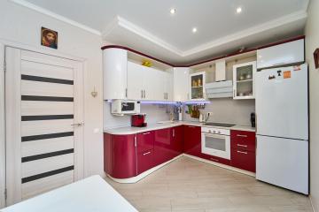 Фото №1: 2-комнатная квартира 62 м² - Новая Адыгея, мкр. жилой комплекс Родной Дом, ул. Бжегокайская, 31/2к4