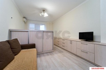 Фото №2: 1-комнатная квартира 49 м² - Краснодар, мкр. имени Маршала Жукова, ул. Александра Покрышкина, 2/2