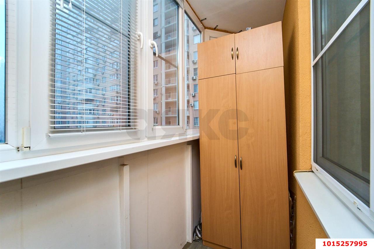 Фото №9: 1-комнатная квартира 49 м² - Краснодар, Прикубанский внутригородской округ, мкр. имени Маршала Жукова, ул. Александра Покрышкина, 2/2