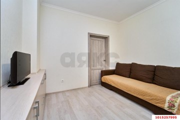 Фото №3: 1-комнатная квартира 49 м² - Краснодар, мкр. имени Маршала Жукова, ул. Александра Покрышкина, 2/2