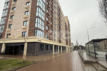 Фото №3: Коммерция 136 м² - Мариуполь, мкр. ЖК Резиденция, пр-кт Строителей, 93