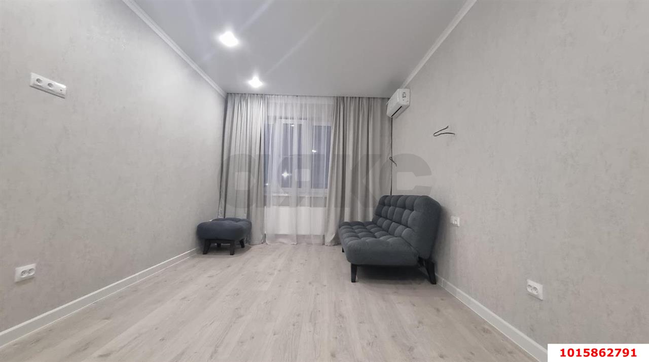 Фото №3: 1-комнатная квартира 38 м² - Краснодар, ЖК Красная Площадь, Прикубанский внутригородской округ, мкр. жилой комплекс Нeo-квартал Красная Площадь, ул. им. Мурата Ахеджака, 12