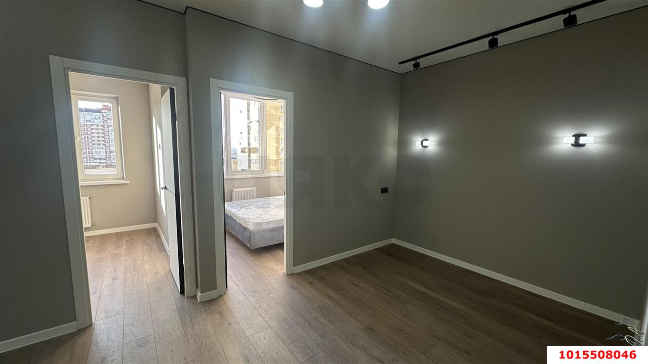 Фото №1: 2-комнатная квартира 37 м² - Краснодар, Прикубанский внутригородской округ, ЖК Лучший, мкр. имени Петра Метальникова, ул. Петра Метальникова, 36