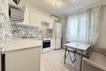 Фото №1: 1-комнатная квартира 41 м² - Краснодар, мкр. Молодёжный, ул. Дубравная, 17