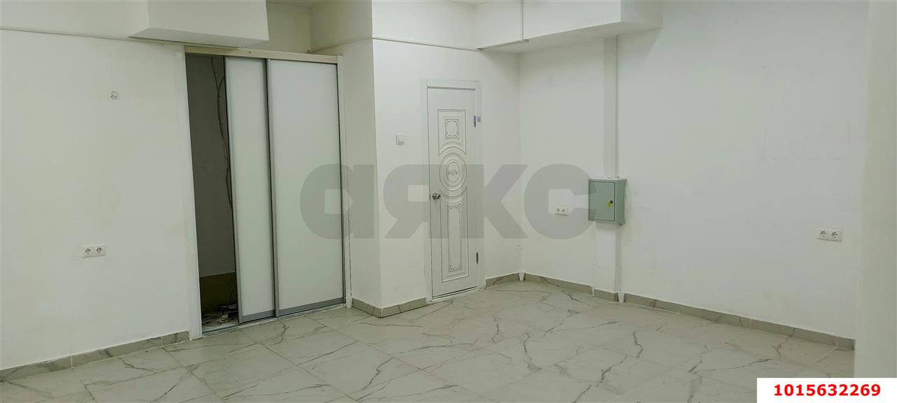 Фото №5: Офисное помещение 39 м² - Краснодар, жилой комплекс Премьера, ул. Автолюбителей, 1/7к2