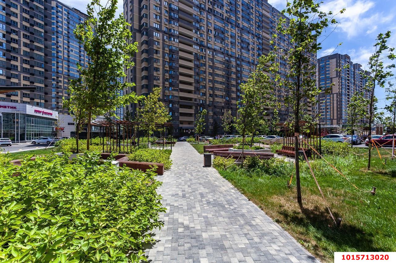 Фото №1: 1-комнатная квартира 39 м² - Краснодар, жилой комплекс Сказка Град, ул. имени В.Н. Мачуги, 166Ак2