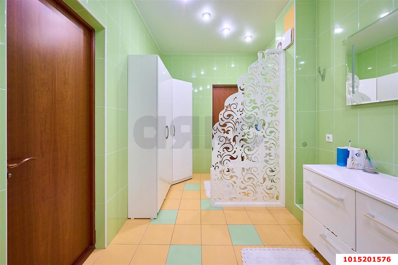 Фото №15: 3-комнатная квартира 119 м² - Краснодар, мкр. Западный внутригородской округ, ул. Шоссе Нефтяников, 5/1