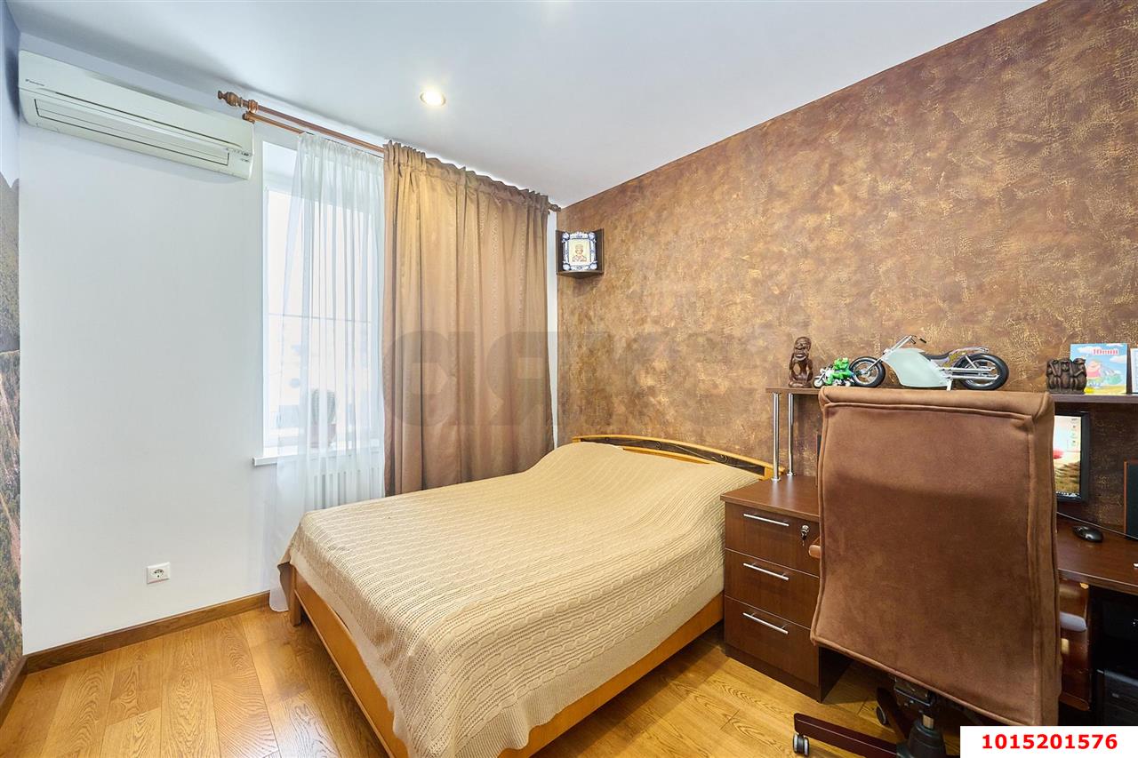 Фото №6: 3-комнатная квартира 119 м² - Краснодар, мкр. Западный внутригородской округ, ул. Шоссе Нефтяников, 5/1