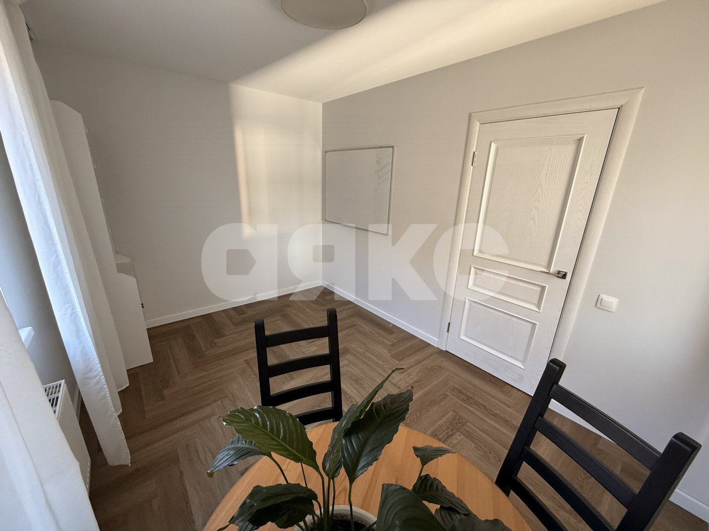 Фото №9: 3-комнатная квартира 84 м² - Раздольное, квартал Город Детства, ул. Тепличная, 71к10