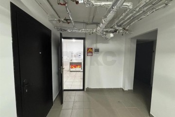 Фото №4: Торговое помещение 18 м² - Краснодар, мкр. жилой комплекс Квартал № 6, ул. имени 75-летия Победы, 26