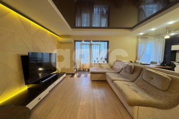 Фото №1: 3-комнатная квартира 77 м² - Мариуполь, мкр. 20-й, ул. Бахмутская, 126