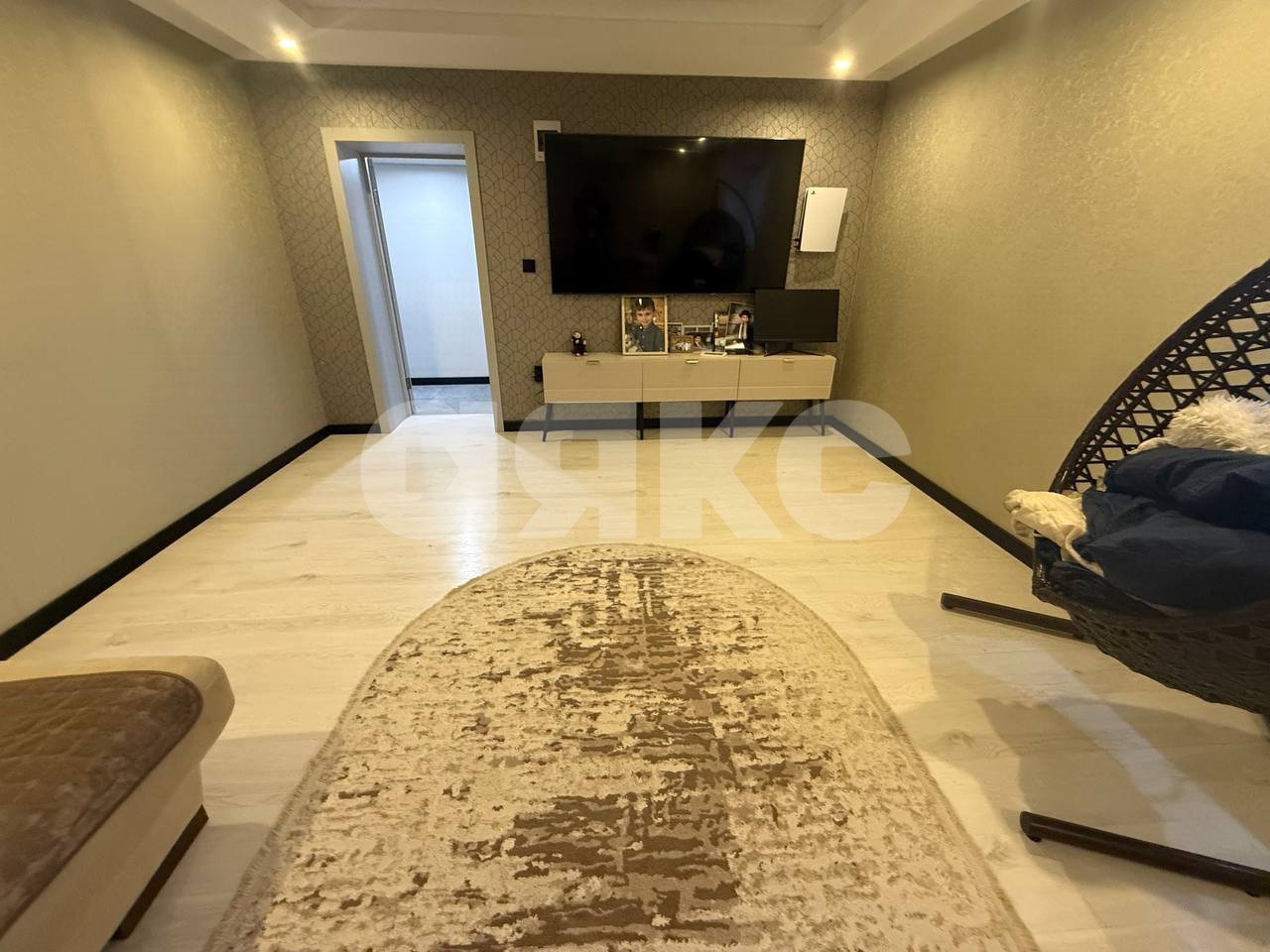 Фото №13: Дом 120 м² + 6 сот. - Мариуполь, Жовтневый, ул. Административная площадь