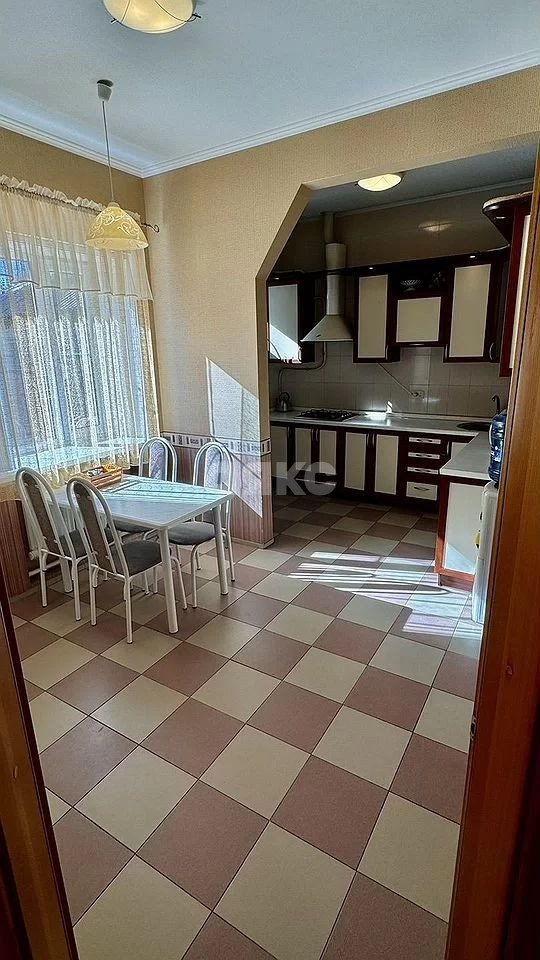 Фото №13: Дом 262 м² + 4 сот. - Ростов-на-Дону, Берберовка, пер. Железноводский, 28