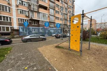 Фото №1: Коммерция 248 м² - Краснодар, мкр. Солнечный, ул. Архитектора Петина, 18/2