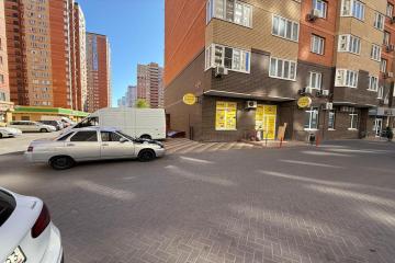 Фото №1: Коммерция 102 м² - Краснодар, мкр. 3-й квартал, ул. Боспорская, 4