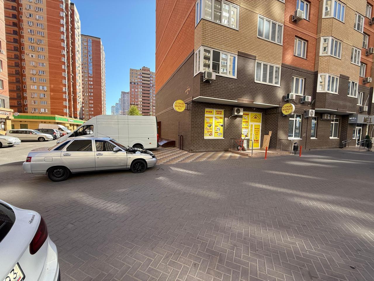 Фото №1: Коммерция 102 м² - Краснодар, Прикубанский внутригородской округ, Губернский, мкр. 3-й квартал, ул. Боспорская, 4