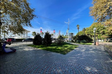 Фото №1: Торговое помещение 420 м² - Сочи, р. Центральный, ул. Несебрская, 4