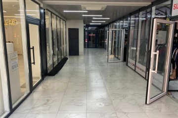 Фото №3: Торговое помещение 96 м² - Краснодар, мкр. имени Петра Метальникова, ул. Петра Метальникова, 28