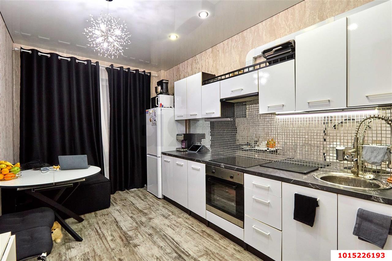 Фото №2: 1-комнатная квартира 46 м² - Краснодар, Прикубанский внутригородской округ, Фестивальный, мкр. Отделение № 1 совхоза Солнечный, ул. Ковалёва, 5