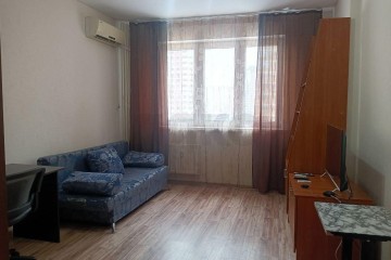 Фото №1: 1-комнатная квартира 45 м² - Краснодар, мкр. ЖК Бауинвест, ул. имени 40-летия Победы, 186к3