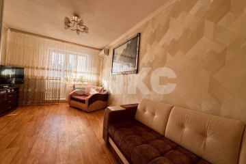 Фото №2: 1-комнатная квартира 32 м² - Нижнекамск, мкр. 28-й, ул. Сююмбике, 6