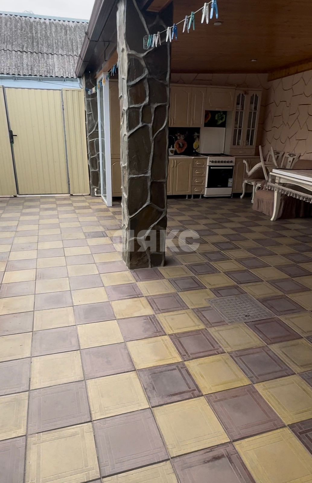 Фото №9: Таунхаус 78 м² + 5 сот. - Новокубанск, ул. Гагарина, 86