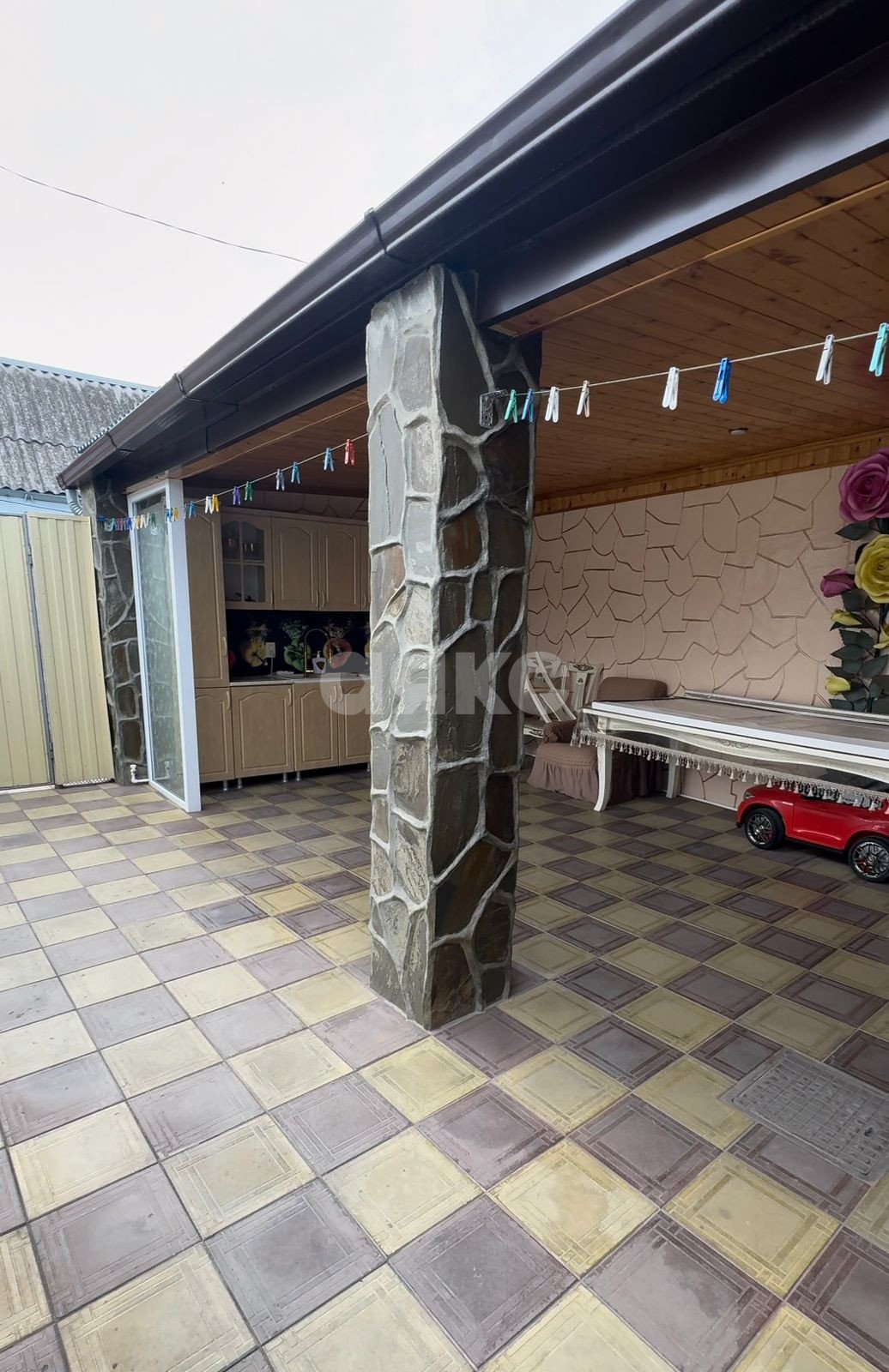 Фото №10: Таунхаус 78 м² + 5 сот. - Новокубанск, ул. Гагарина, 86