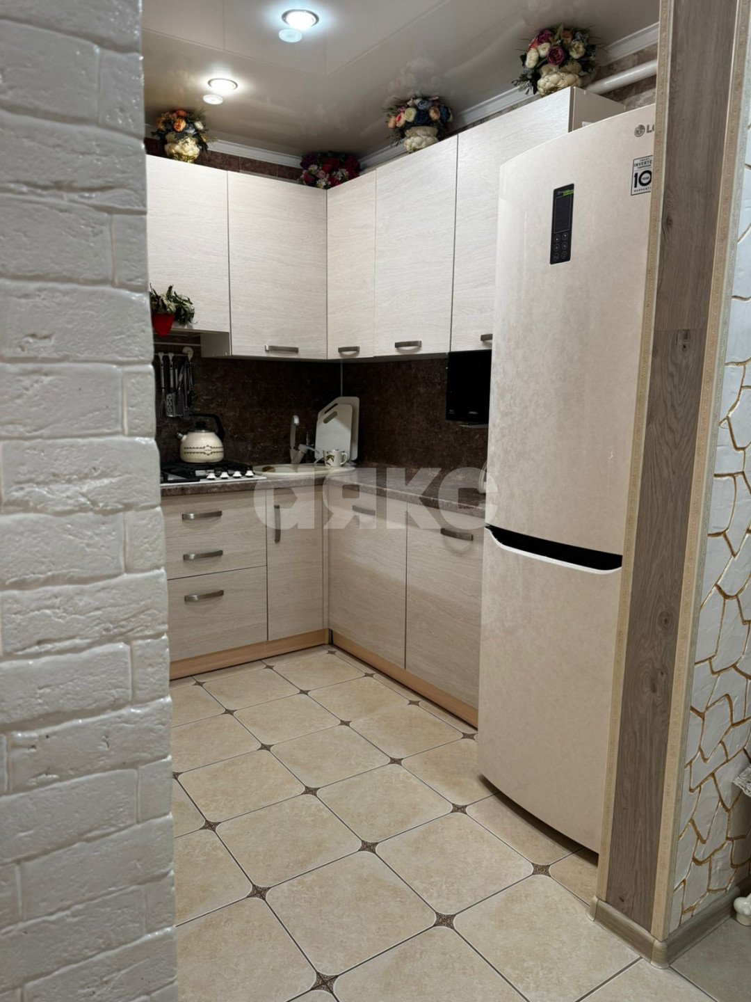 Фото №4: Таунхаус 78 м² + 5 сот. - Новокубанск, ул. Гагарина, 86