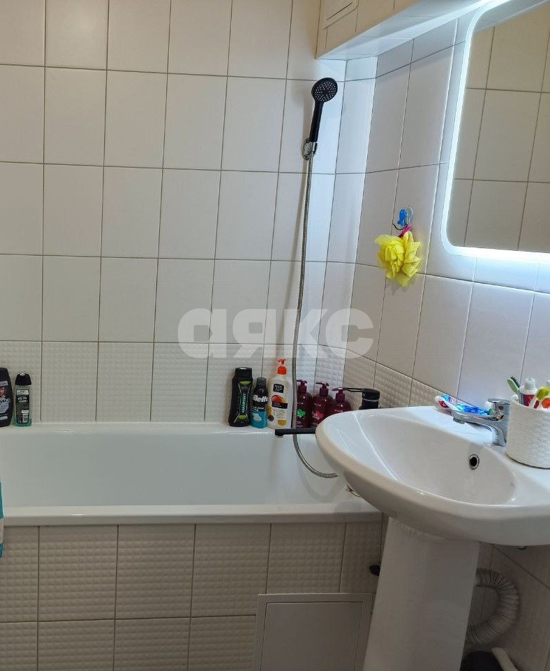 Фото №10: 2-комнатная квартира 44 м² - Волгоград, р. Ворошиловский, ул. Лавочкина, 10