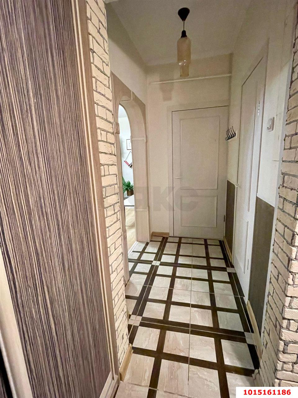 Фото №5: 2-комнатная квартира 32 м² - Краснодар, Центральный, ул. Чкалова, 118