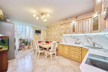 Фото №1: 2-комнатная квартира 70 м² - Краснодар, мкр. Фестивальный, ул. Монтажников, 5