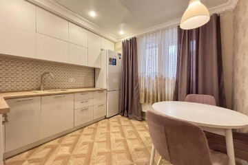 Фото №1: 2-комнатная квартира 60 м² - Краснодар, мкр. ЖК Перспектива, ул. им. Героя Сарабеева В.И., 7