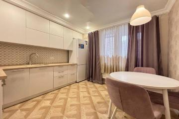 Фото №1: 2-комнатная квартира 60 м² - Краснодар, мкр. жилой комплекс Перспектива, ул. им. Героя Сарабеева В.И., 7