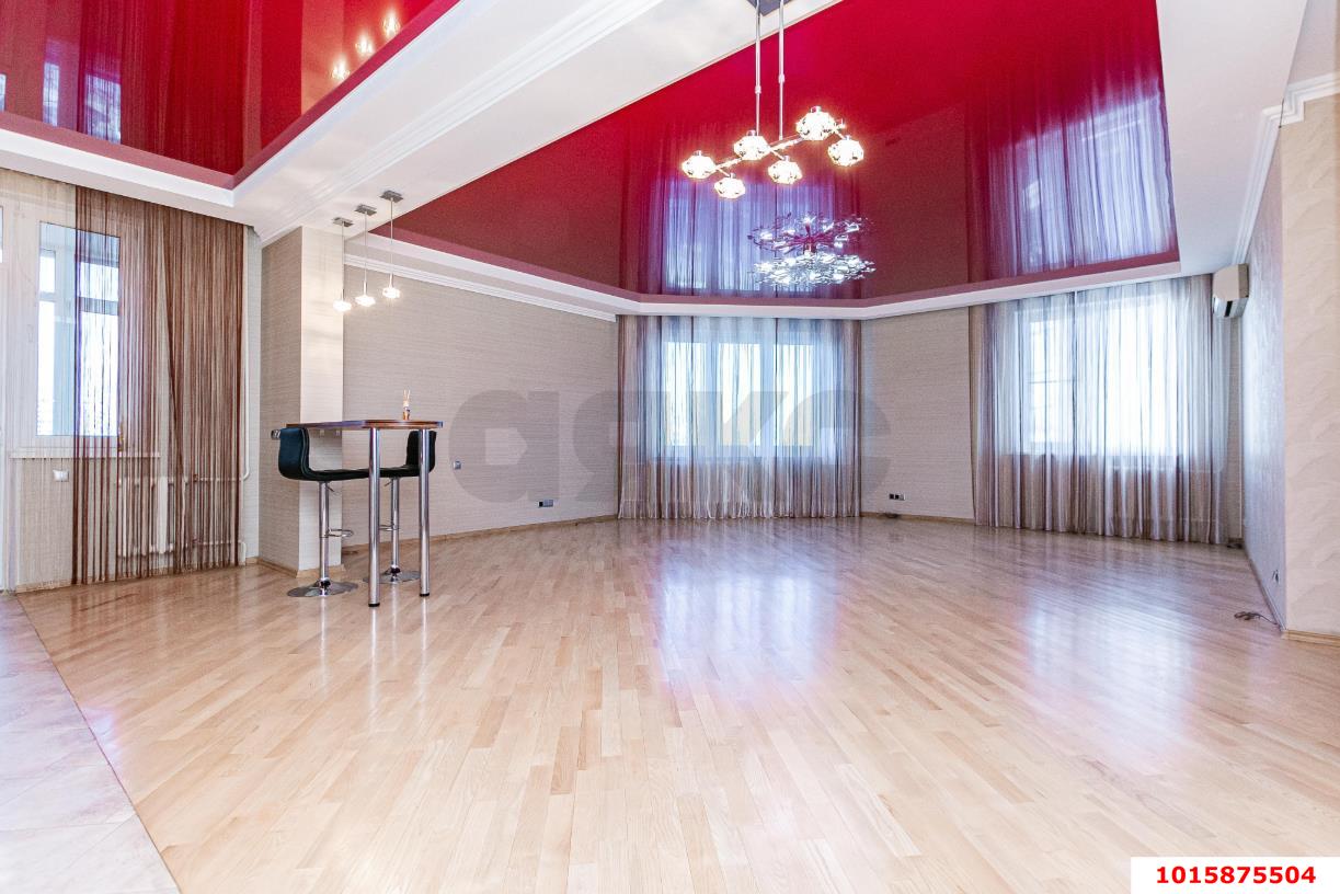 Фото №2: 3-комнатная квартира 144 м² - Краснодар, Комсомольский, ул. Сормовская, 108/2