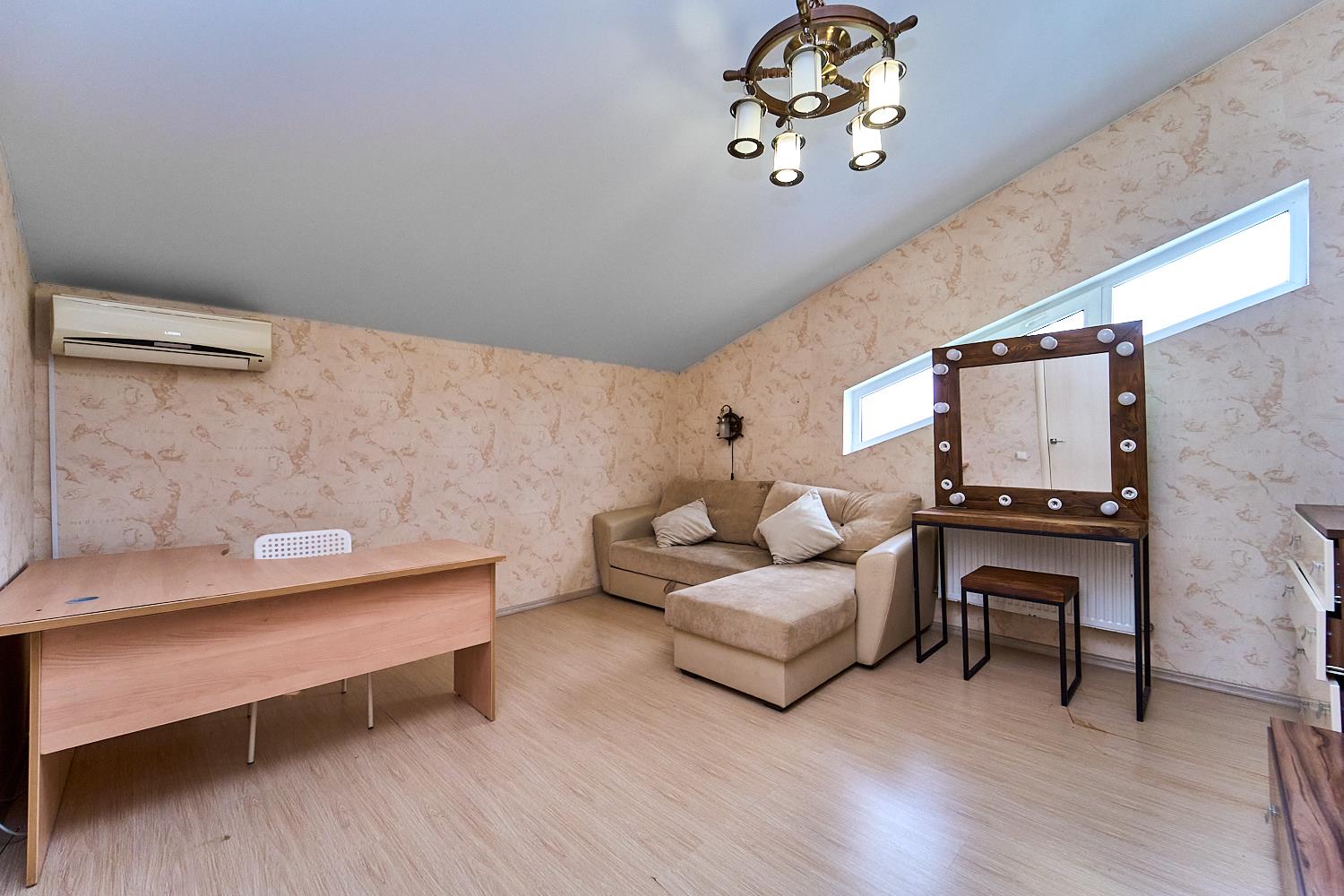 Фото №2: Дом 210 м² + 3.1 сот. - Краснодар, Прикубанский внутригородской округ, мкр. Северный, ул. Академика Губкина, 101