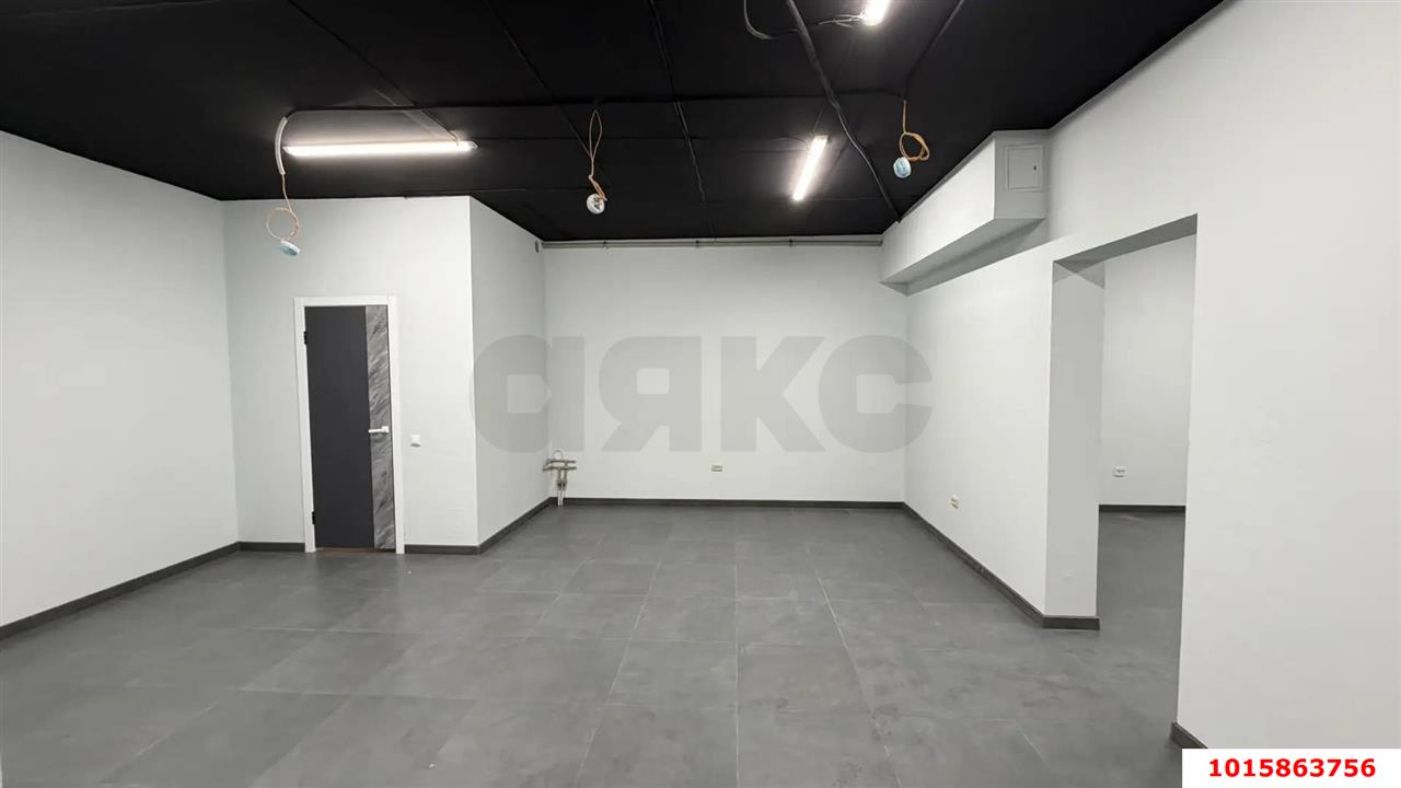 Фото №5: Торговое помещение 64 м² - Краснодар, Достояние, ул. Григория Булгакова, 13к1