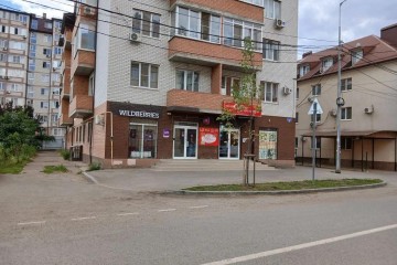 Фото №2: Торговое помещение 195 м² - Российский, мкр. Прикубанский внутригородской округ, ул. Ратной Славы, 56